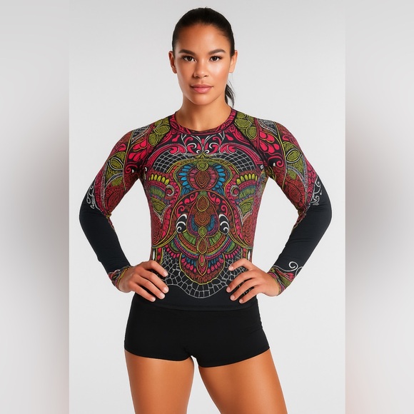 Athleta Multicolor Mandala Long Sleeve Swim Active Performance Top Size XL - Picture 2 of 11